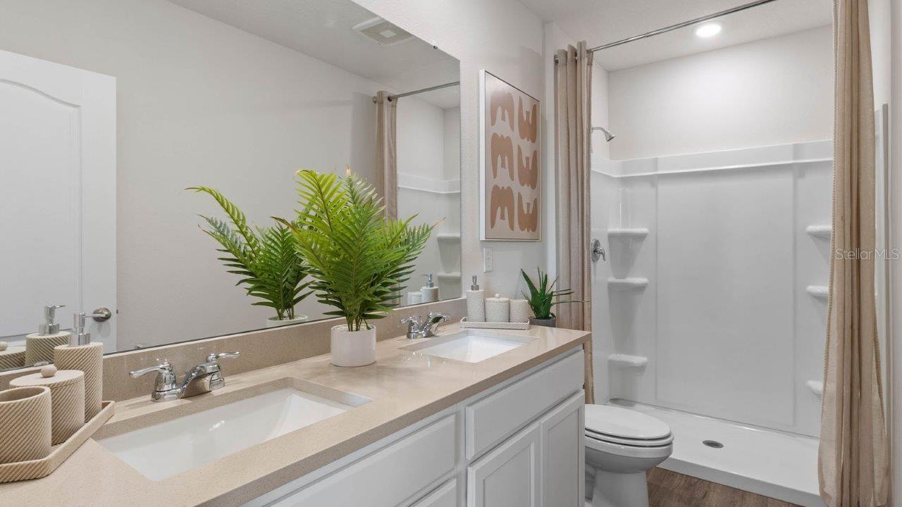 Image 24 of 25 For 2112 Monteverde Avenue