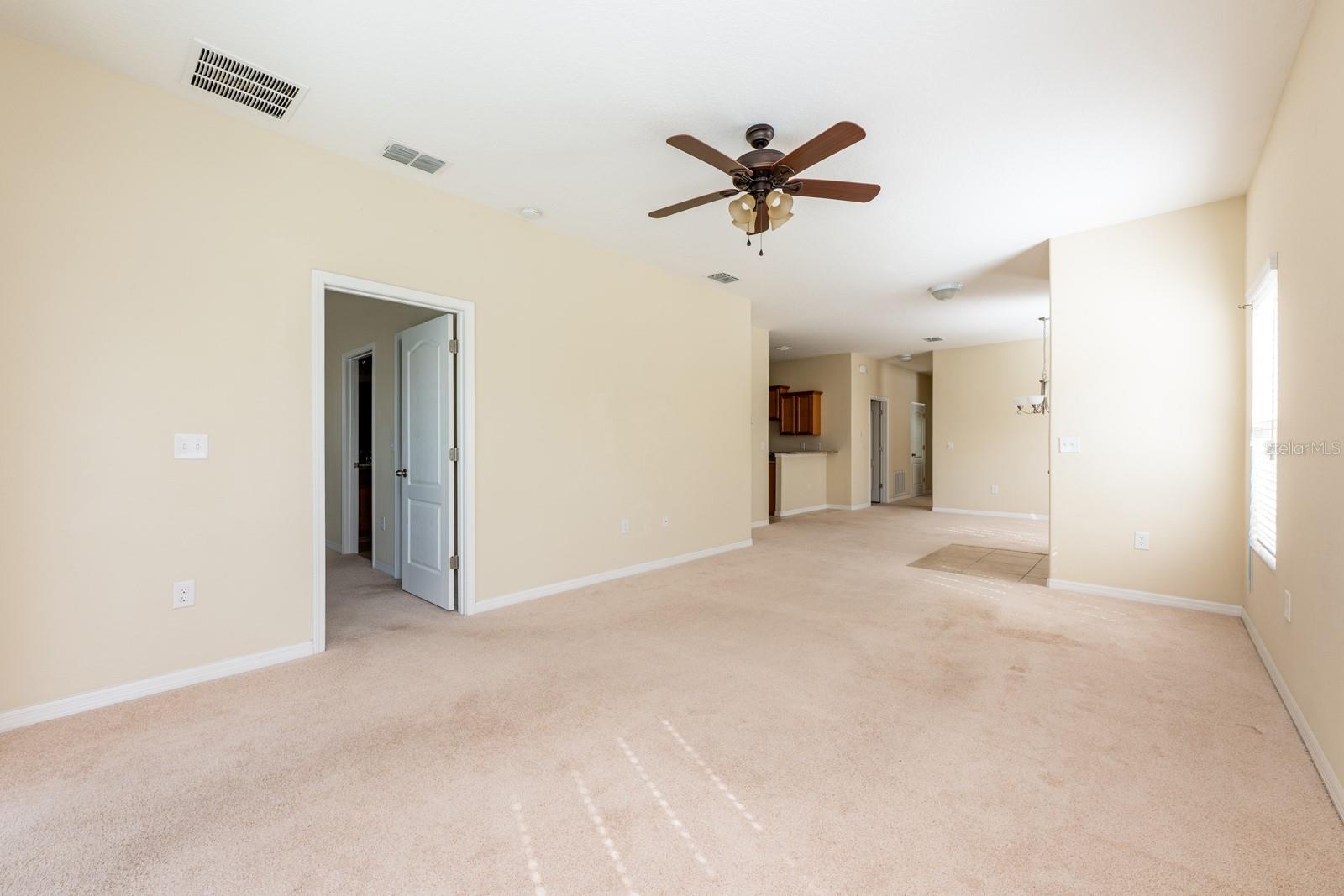 Image 13 of 41 For 3205 Sonesta Court F