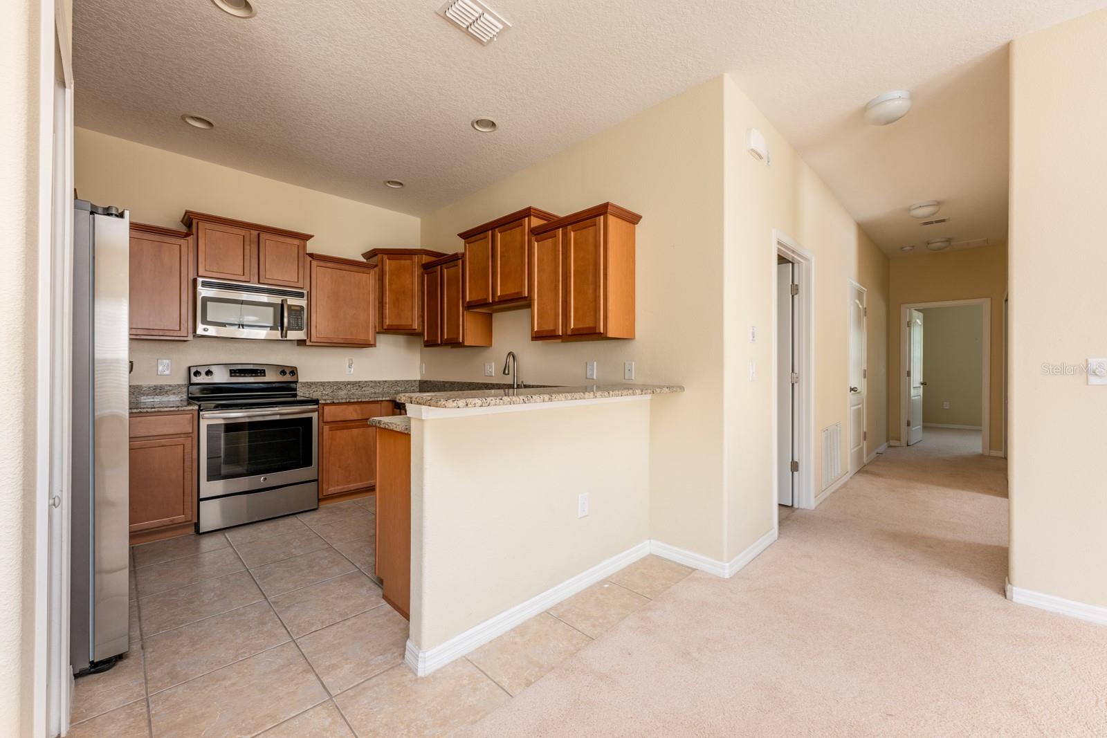 Image 15 of 41 For 3205 Sonesta Court F
