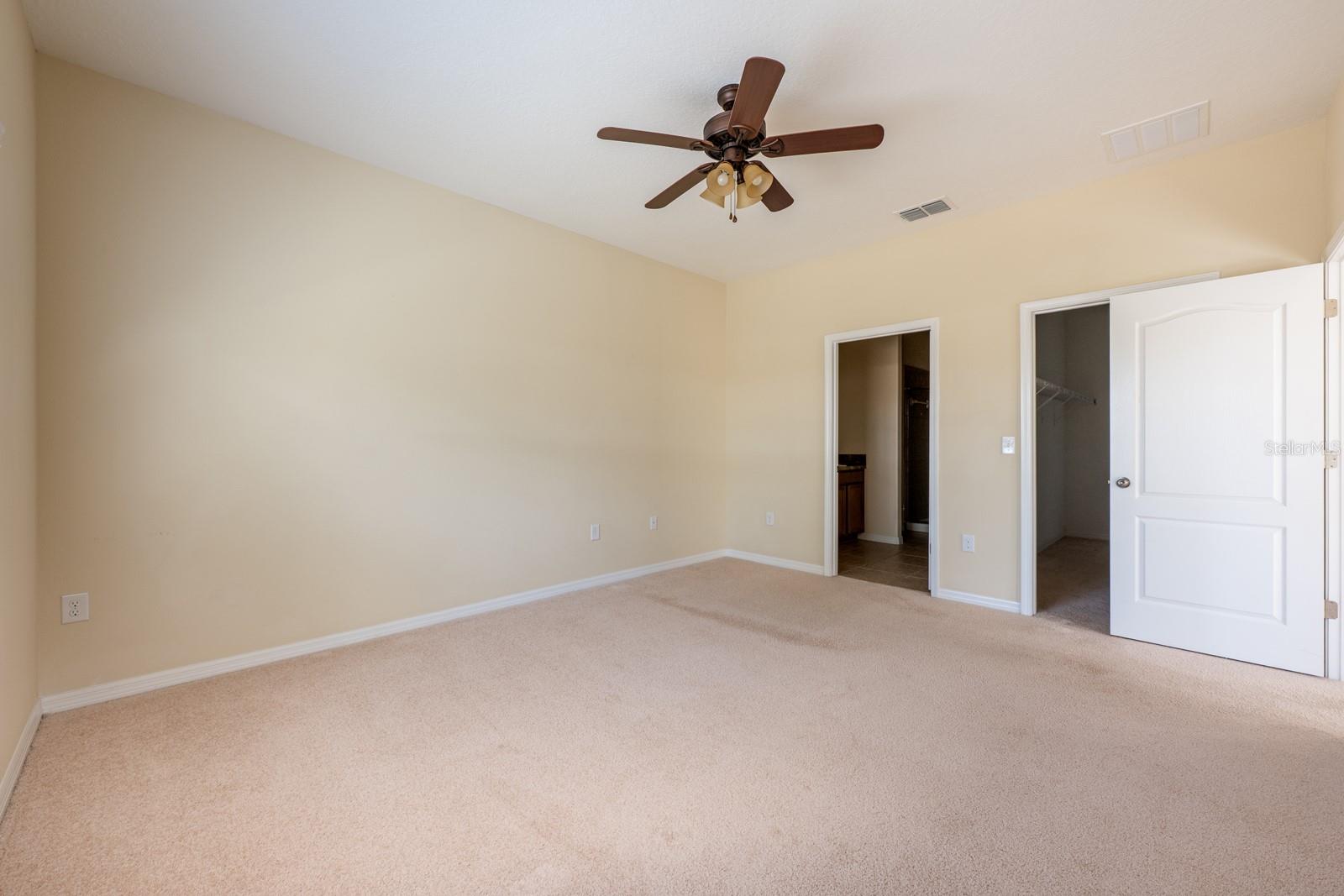 Image 23 of 41 For 3205 Sonesta Court F