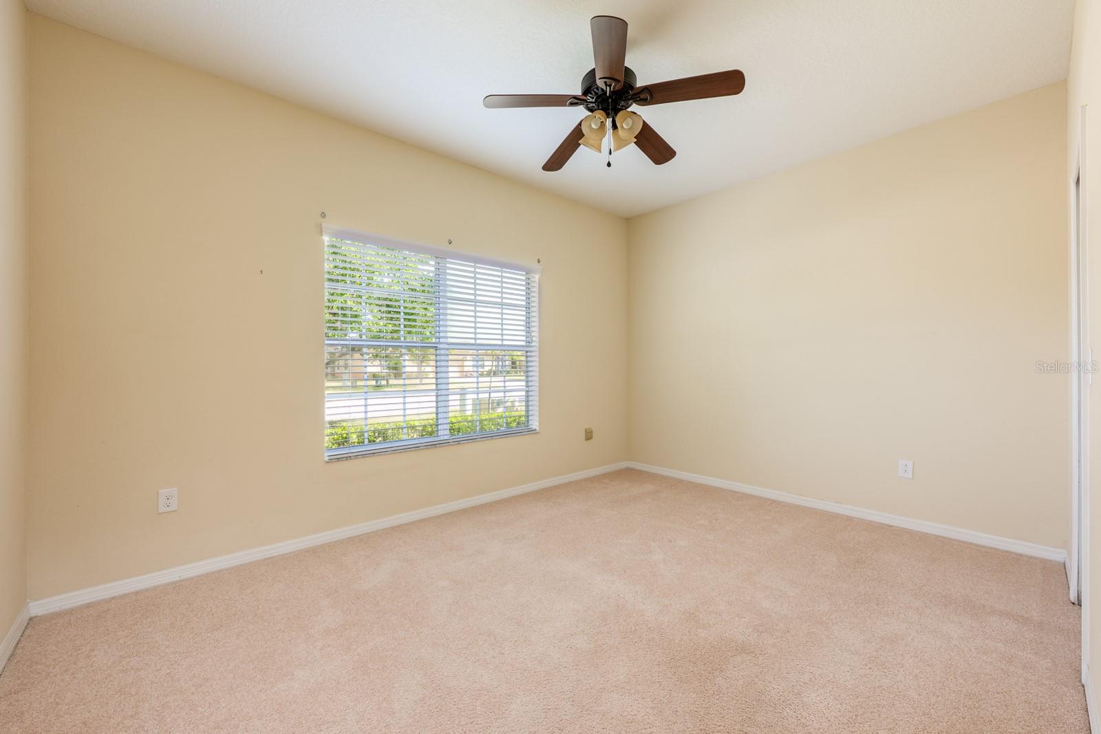 Image 31 of 41 For 3205 Sonesta Court F