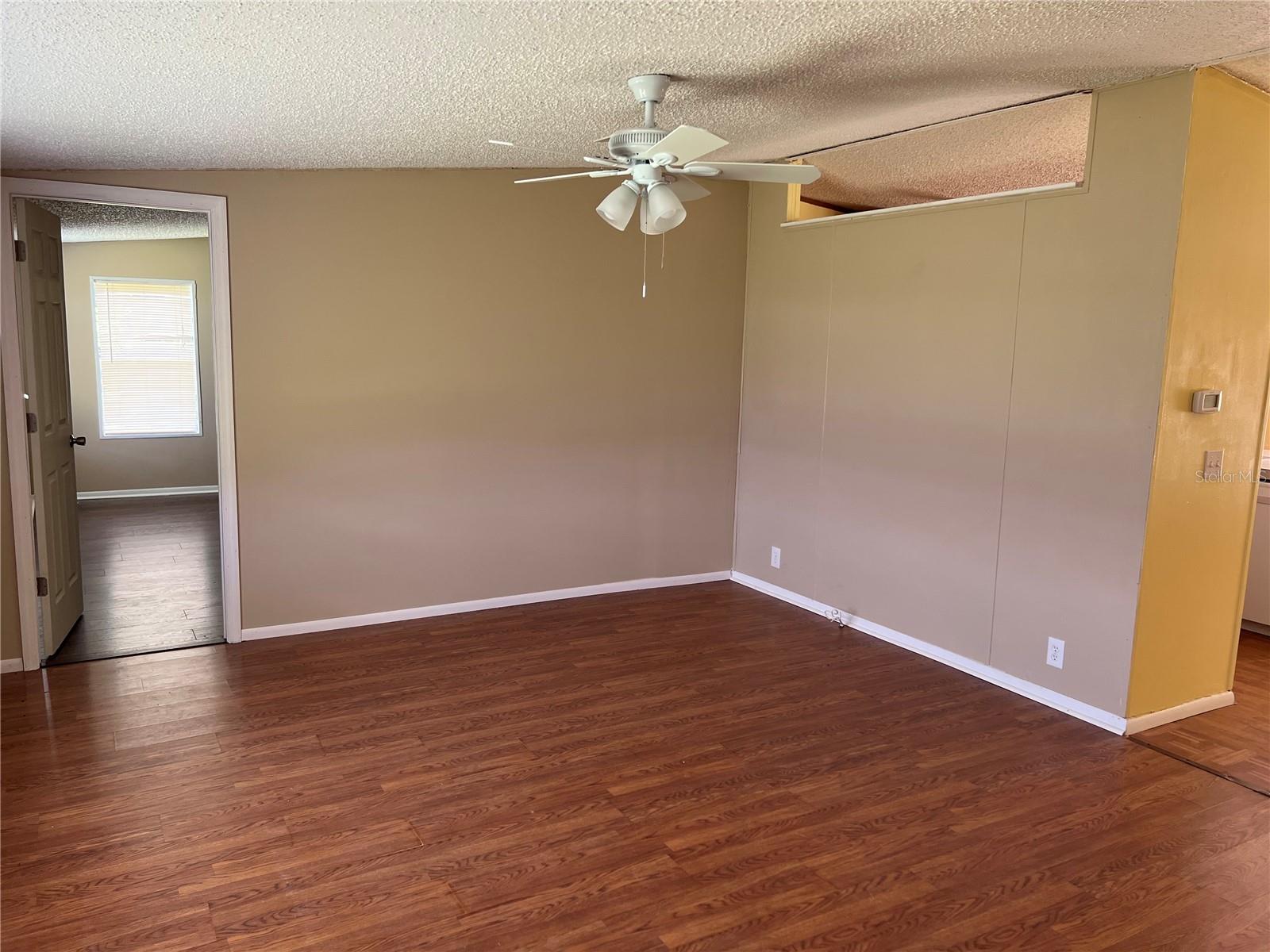Image 6 of 8 For 3398 Maple Lane