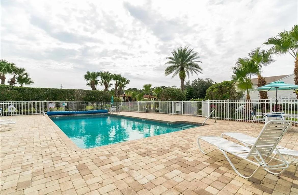 Image 33 of 34 For 5999 Lake Pointe Drive 602
