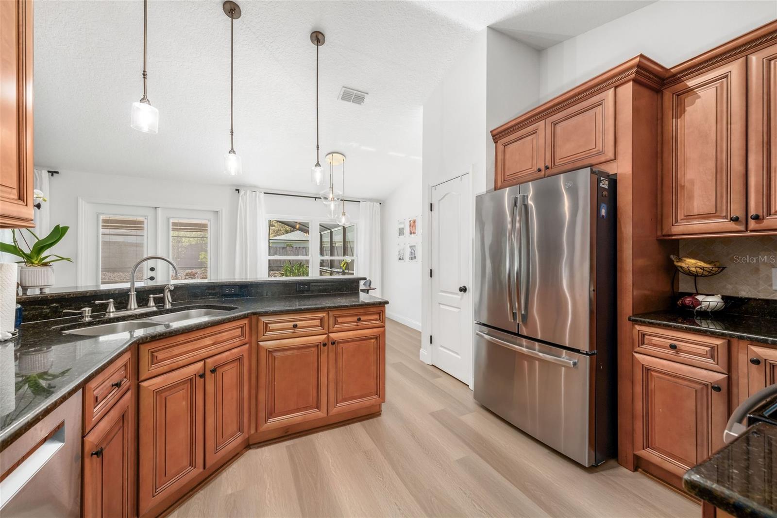 Image 6 of 34 For 1624 Malcolm Pointe Drive