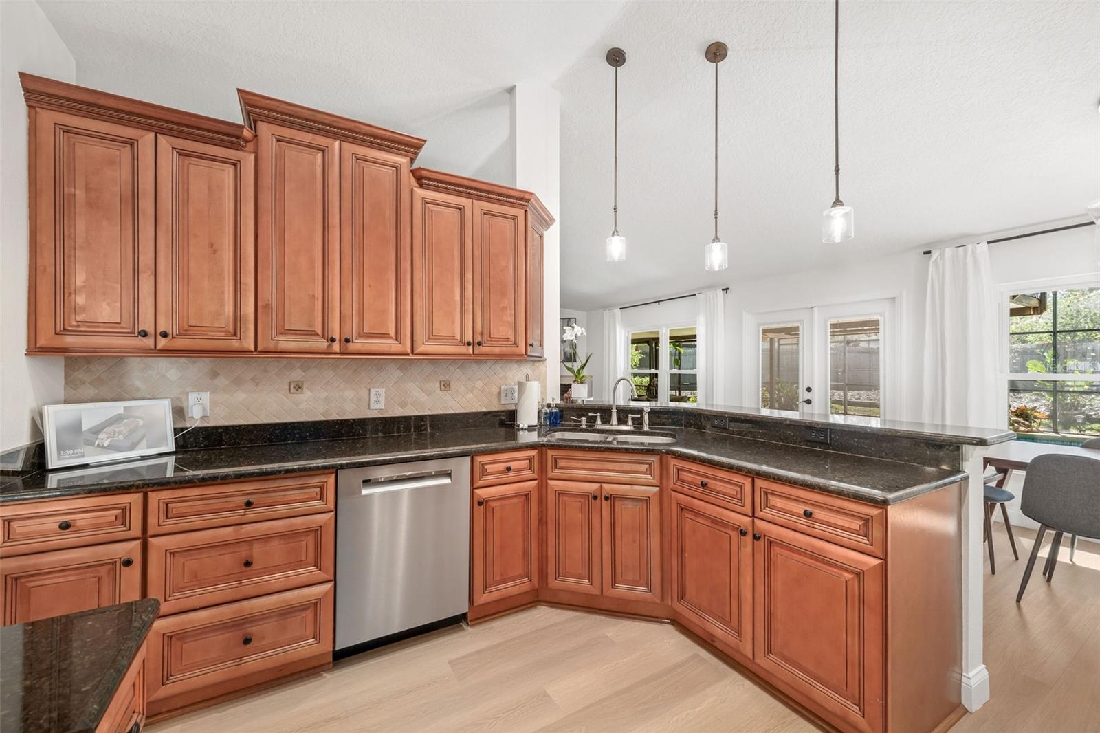 Image 7 of 34 For 1624 Malcolm Pointe Drive