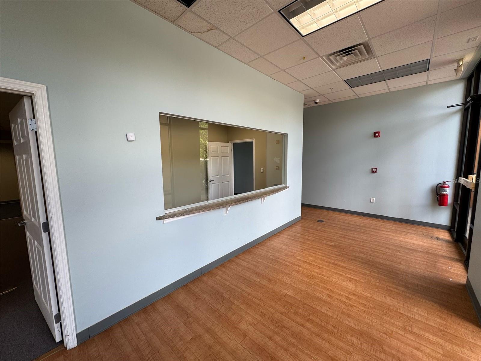 Image 10 of 11 For 5749 Westgate Drive Unit 103