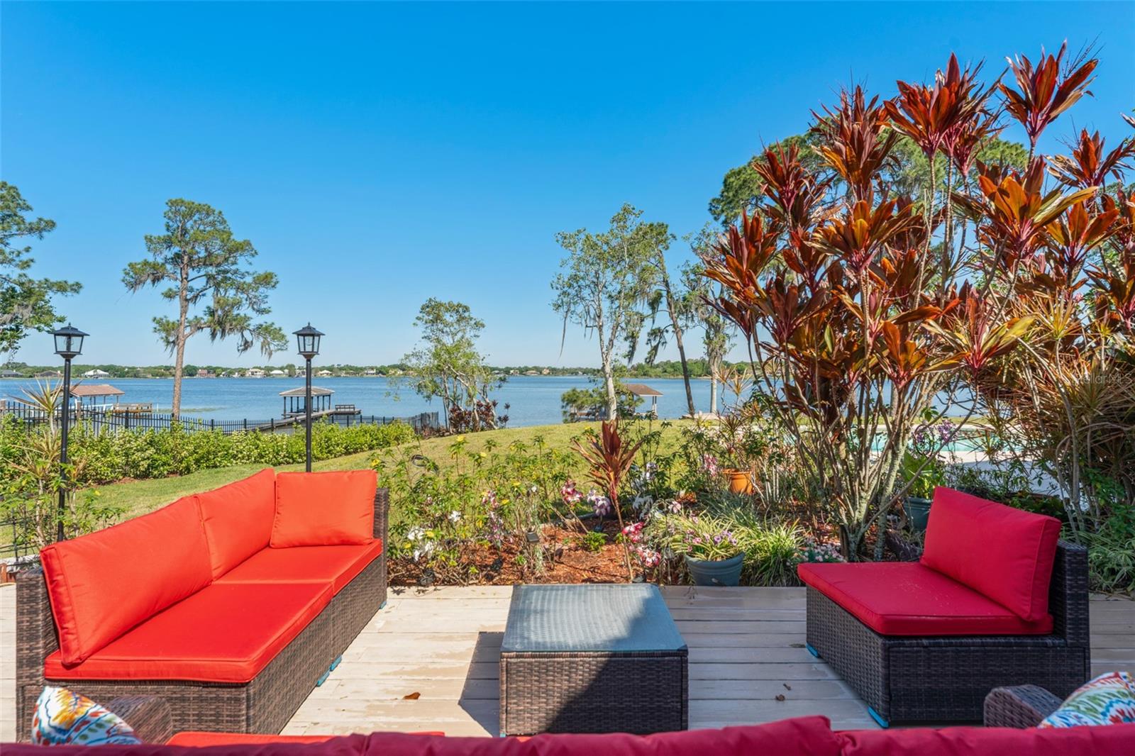 Image 30 of 37 For 2926 Marquesas Ct