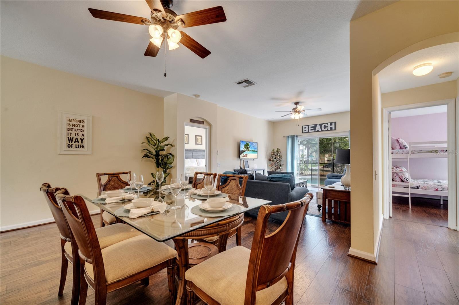 Image 17 of 61 For 8118 Fan Palm Way