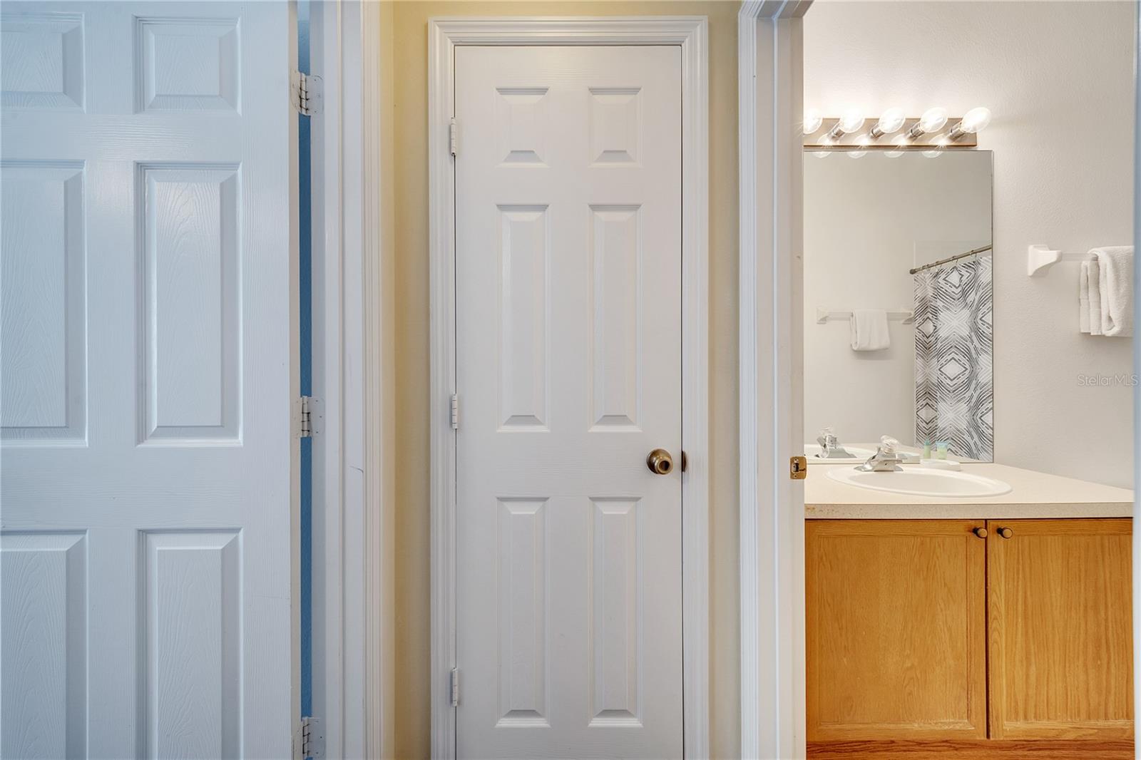 Image 29 of 61 For 8118 Fan Palm Way