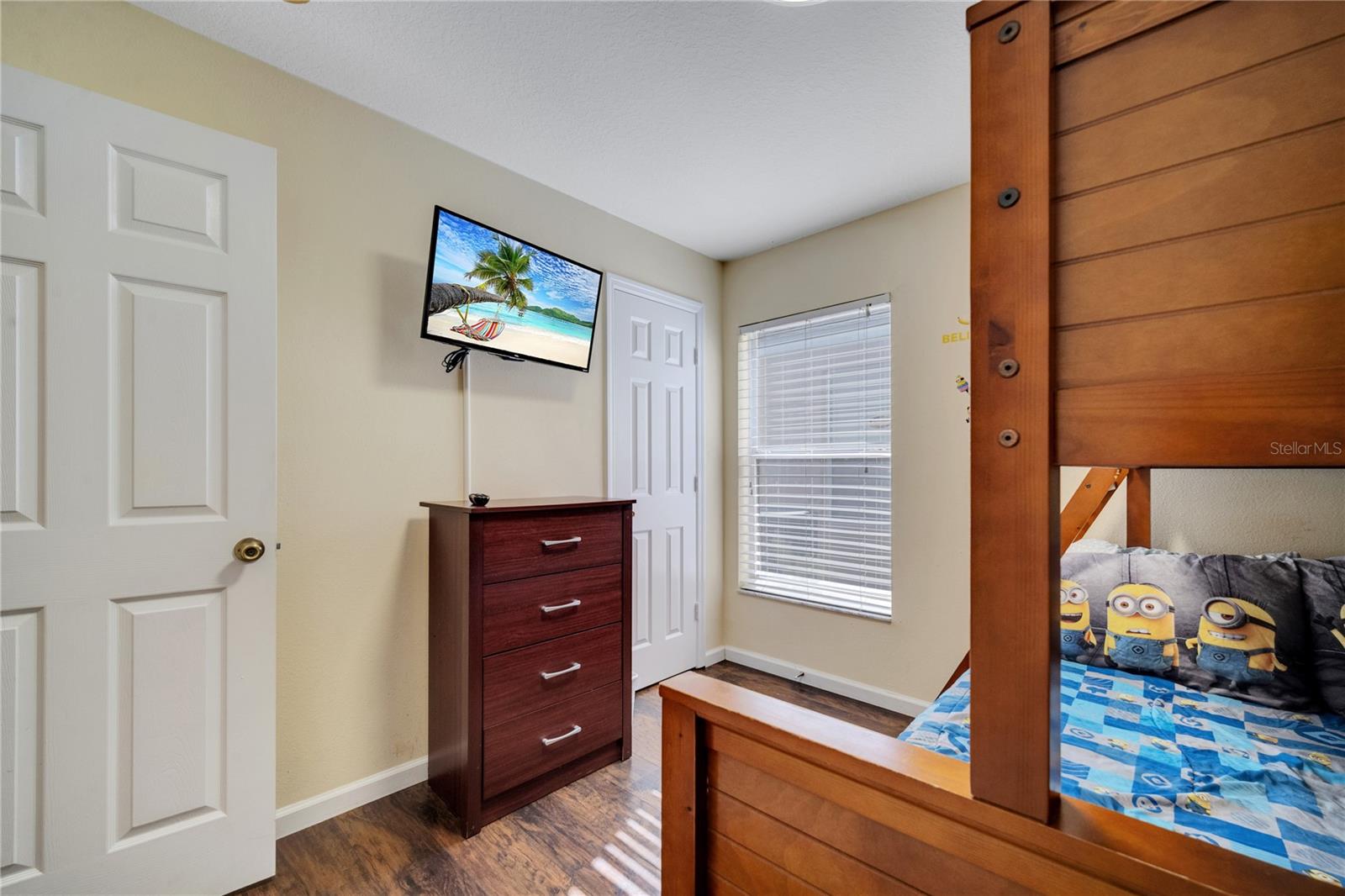 Image 32 of 61 For 8118 Fan Palm Way