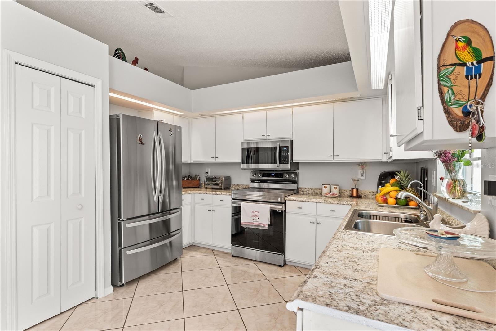 Image 10 of 34 For 211 Dalton Drive