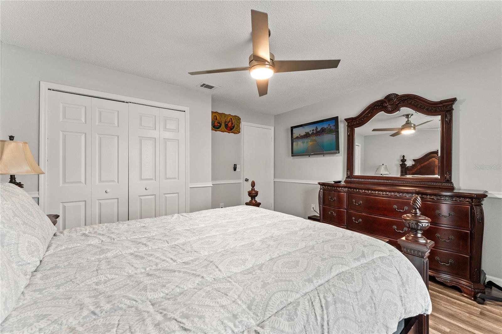 Image 13 of 34 For 211 Dalton Drive