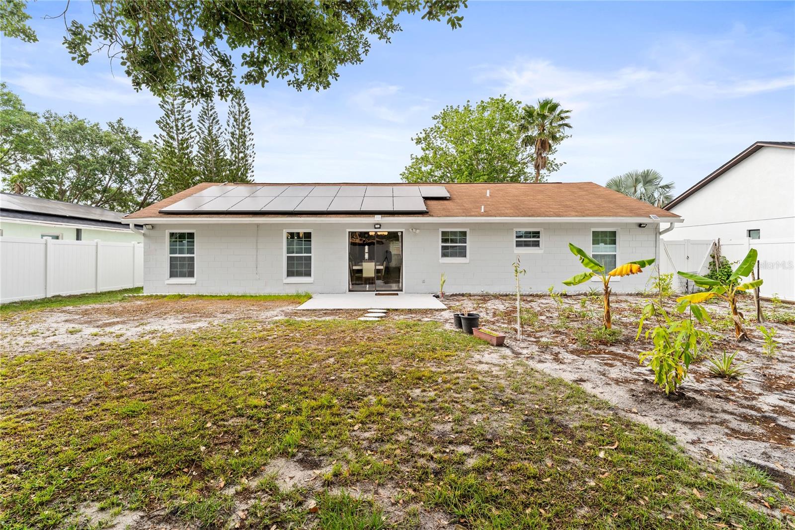 Image 21 of 34 For 211 Dalton Drive