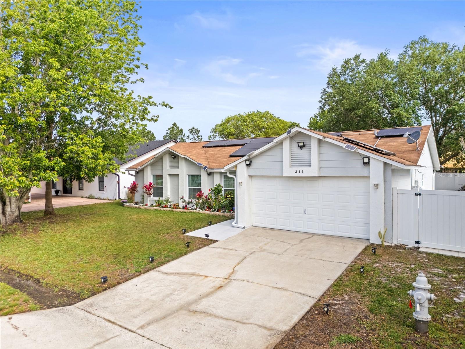 Image 3 of 34 For 211 Dalton Drive