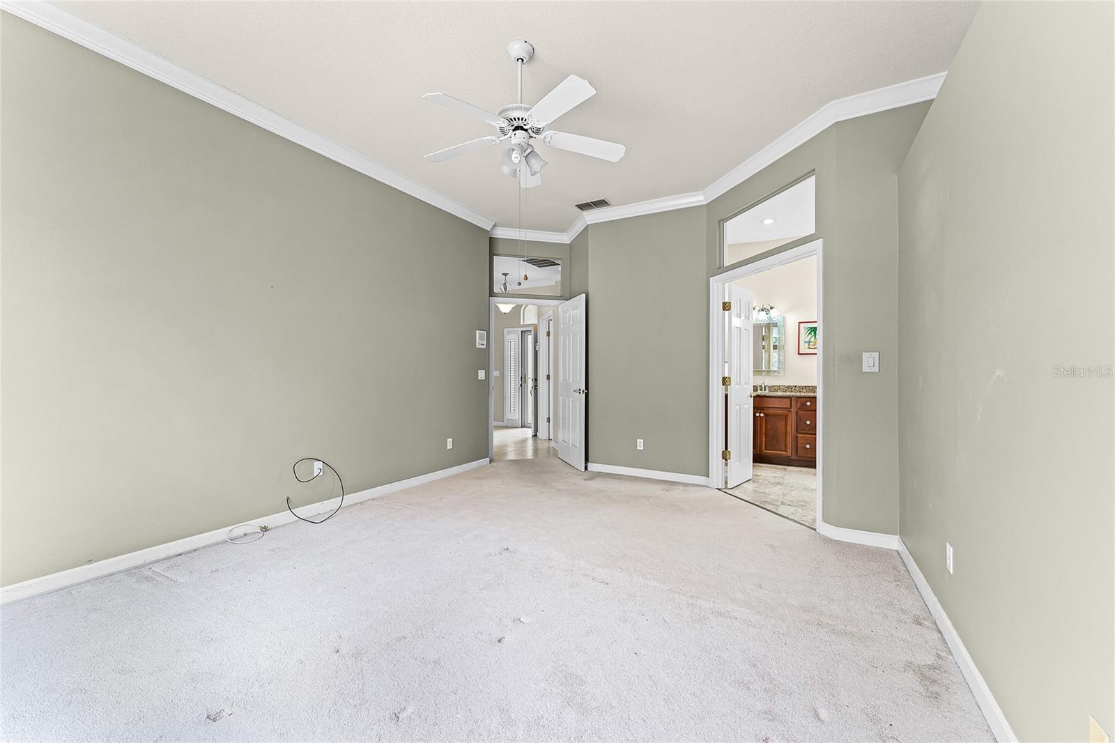 Image 19 of 60 For 131 Wimbledon Circle
