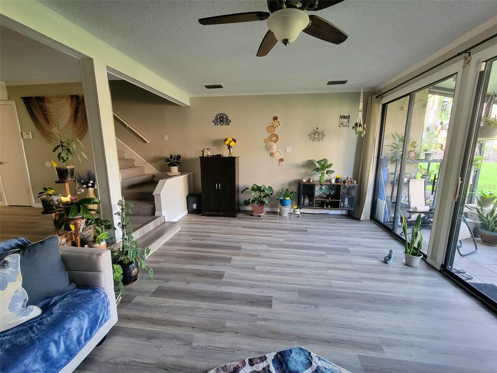 Image 4 of 17 For 654 Lake Villas Drive 654