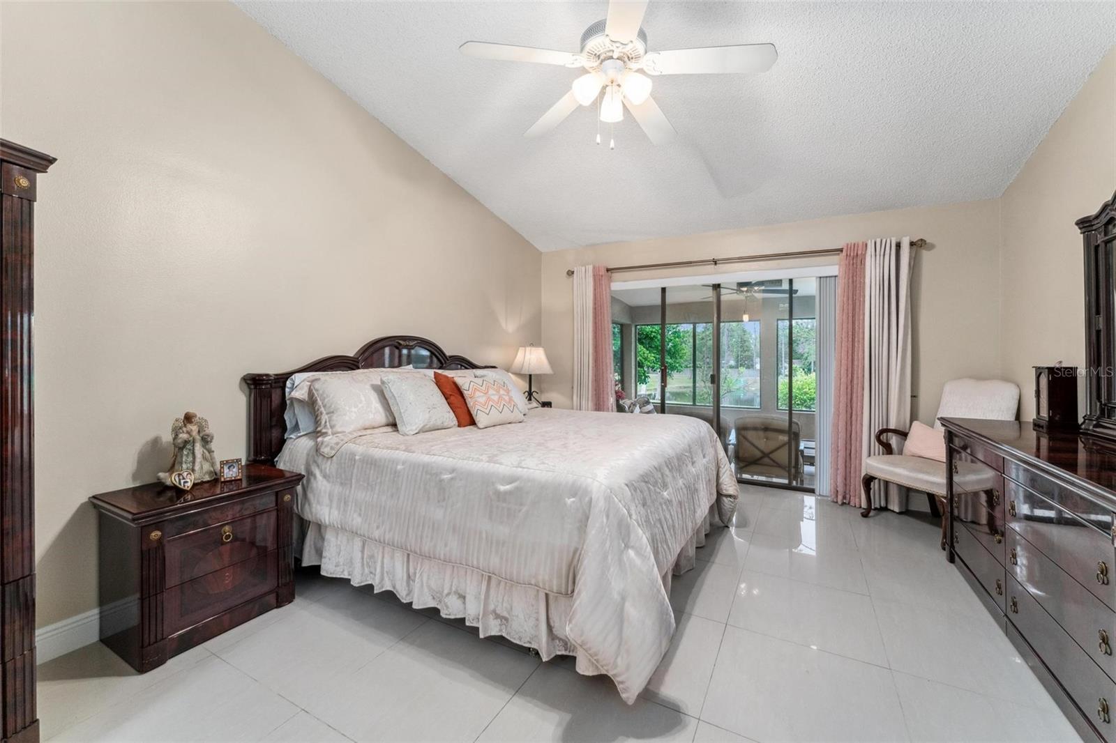 Image 15 of 61 For 9056 Woodbreeze Boulevard