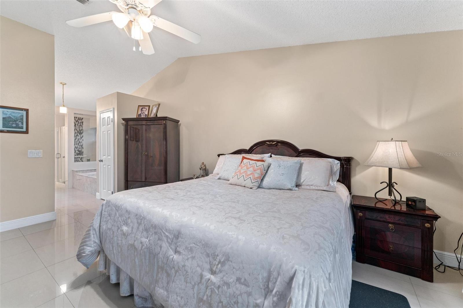 Image 16 of 61 For 9056 Woodbreeze Boulevard