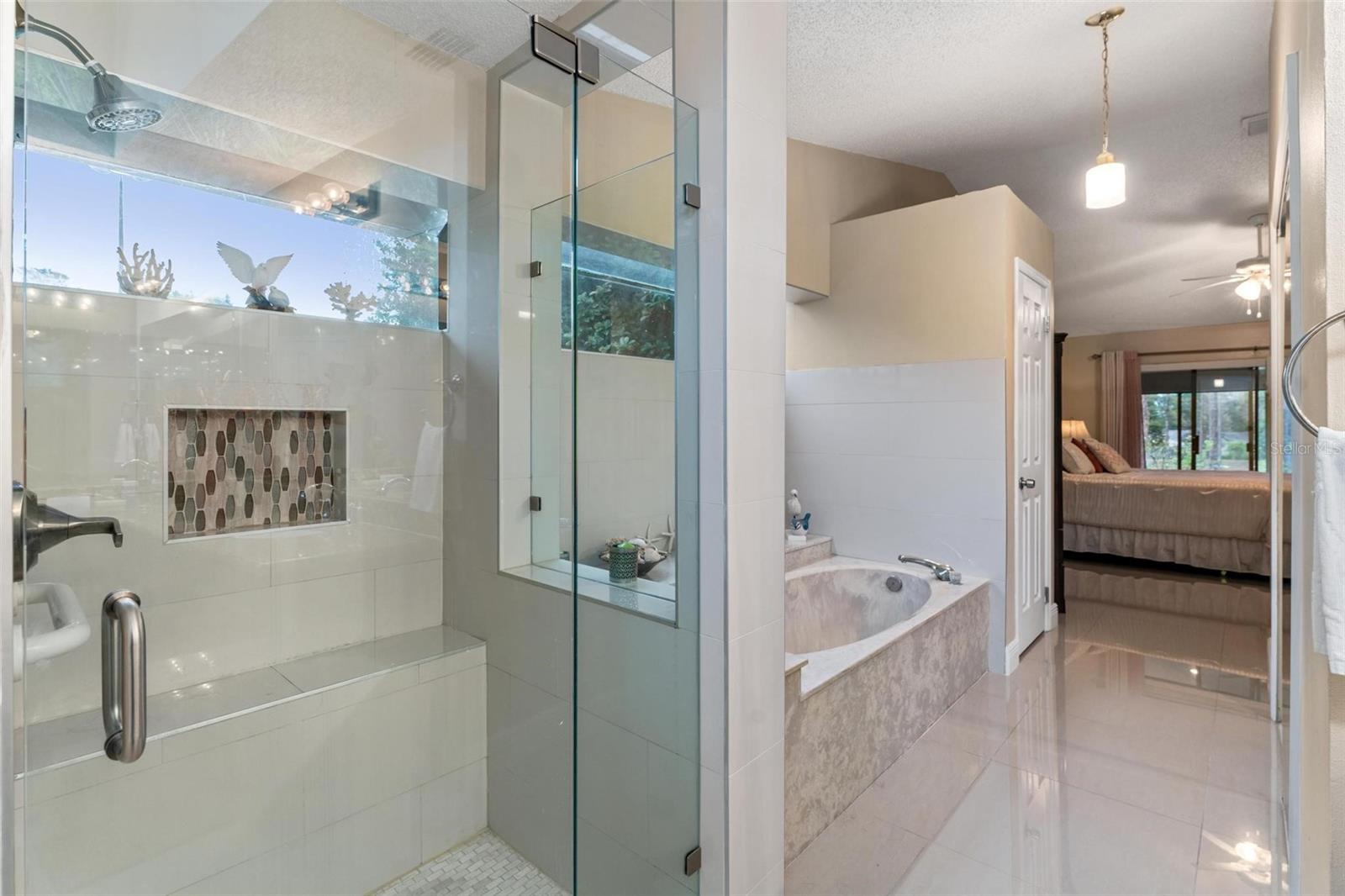Image 23 of 61 For 9056 Woodbreeze Boulevard