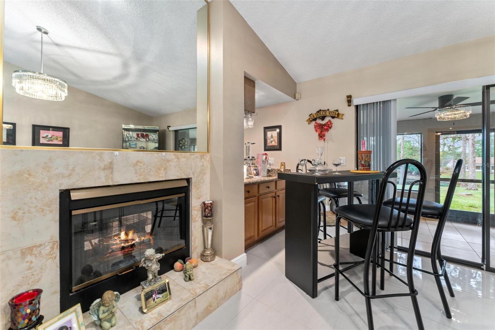 Image 28 of 61 For 9056 Woodbreeze Boulevard