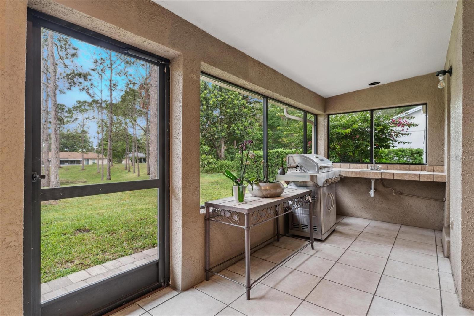 Image 44 of 61 For 9056 Woodbreeze Boulevard