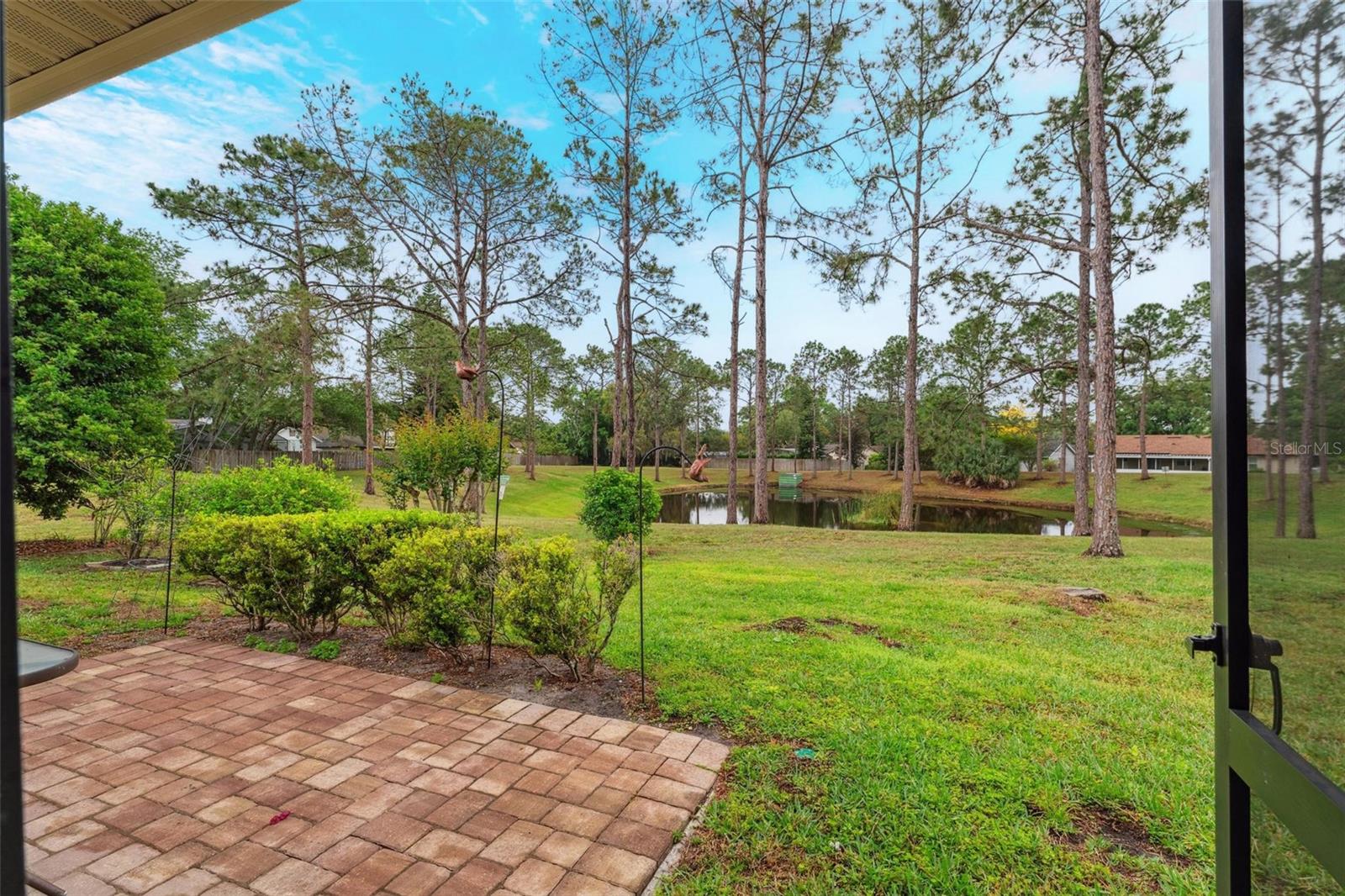Image 5 of 61 For 9056 Woodbreeze Boulevard