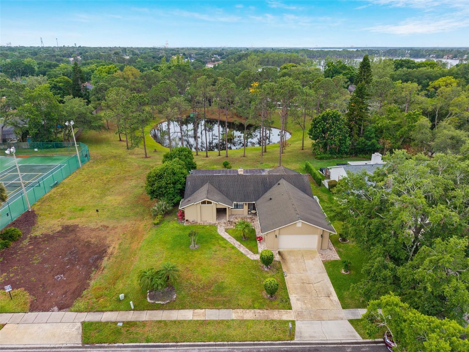 Image 50 of 61 For 9056 Woodbreeze Boulevard