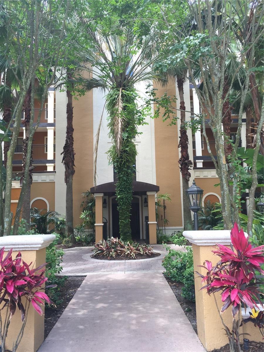 Image 32 of 39 For 12539 Floridays Resort Dr 411d