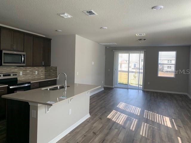 Image 4 of 16 For 866 Rivers Crossing Street