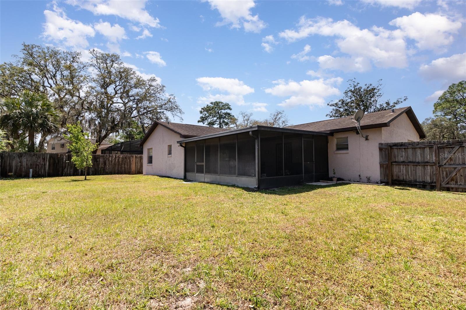 Image 21 of 22 For 4035 Woodsong Drive