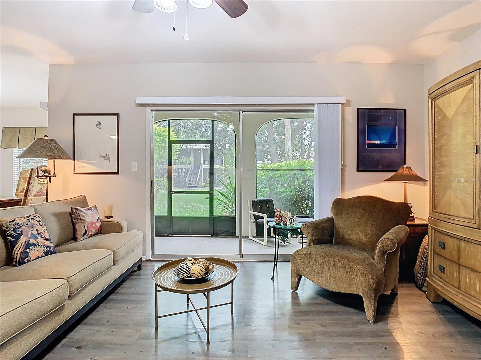 Image 6 of 46 For 200 Maitland Avenue 87