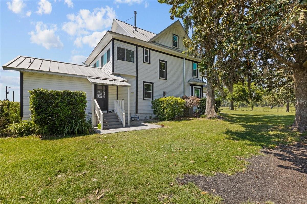 Image 73 of 98 For 13551 20th Avenue