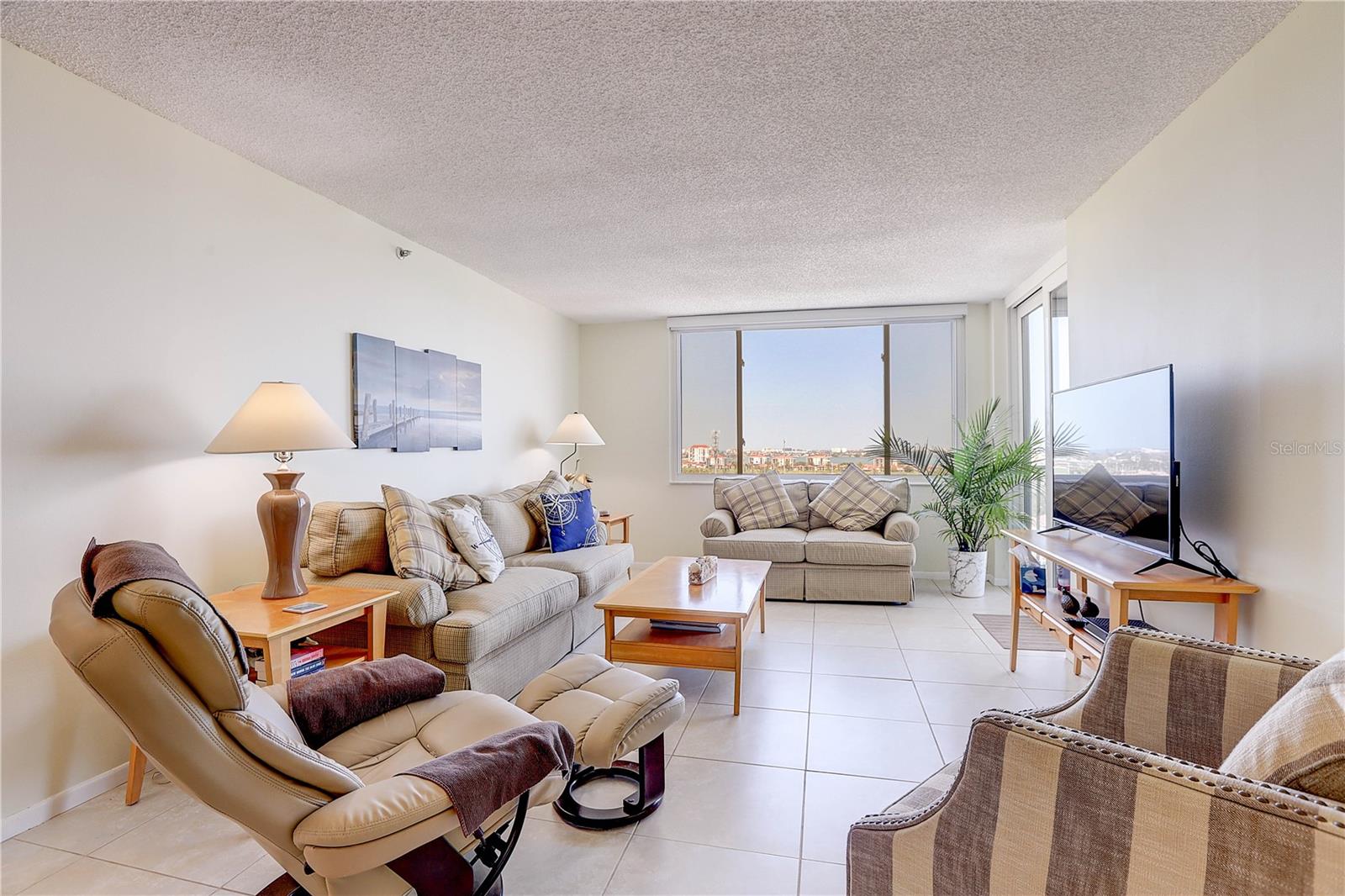 Image 19 of 37 For 6322 Palma Del Mar Boulevard S 1205