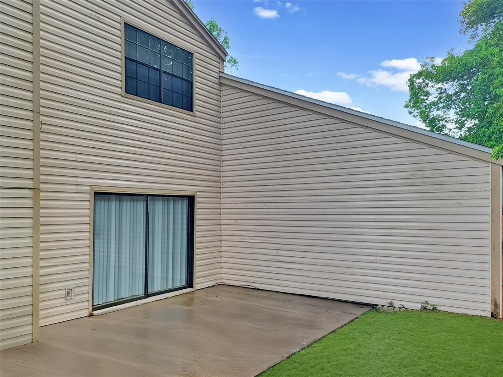 Image 9 of 12 For 2832 Risser Avenue