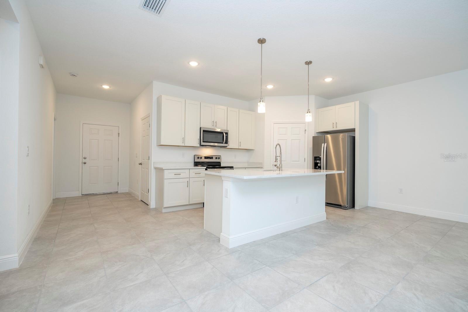 Image 4 of 71 For 3576 Marshal Place