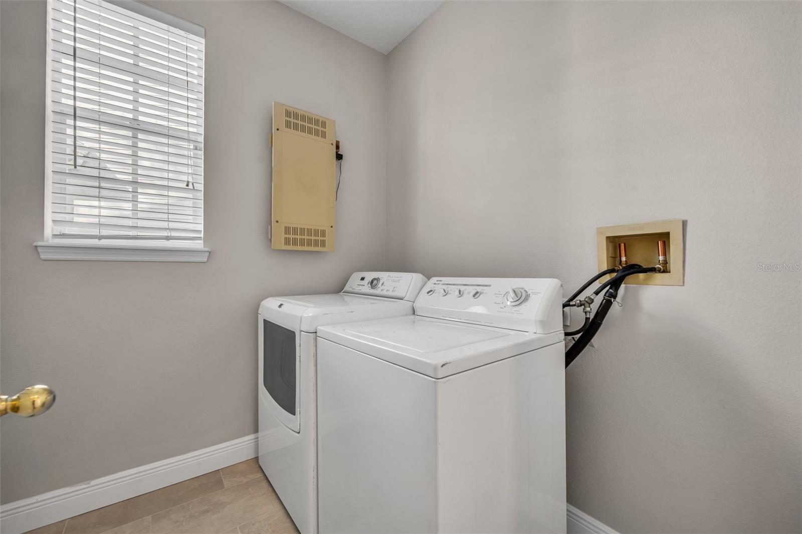 Image 36 of 46 For 821 Veranda Place