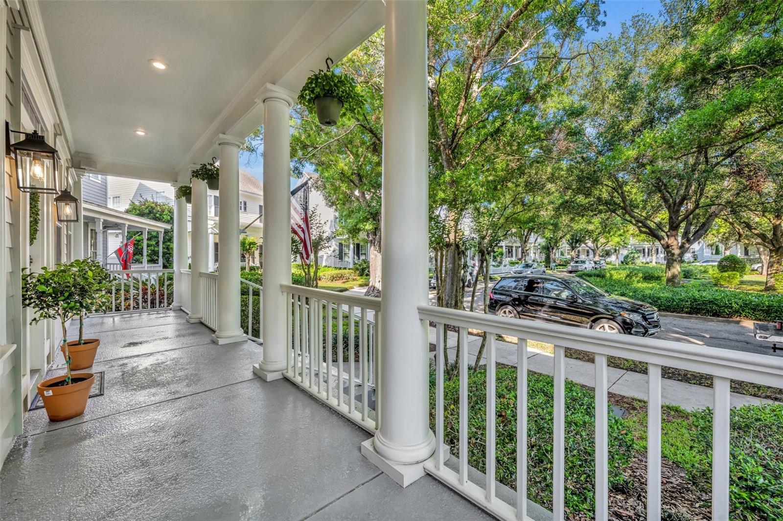 Image 4 of 46 For 821 Veranda Place