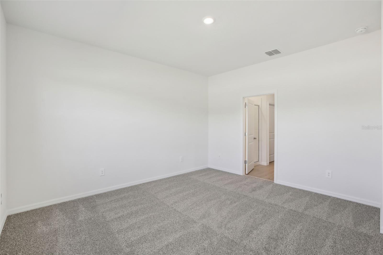 Image 19 of 38 For 1869 Brekey Way