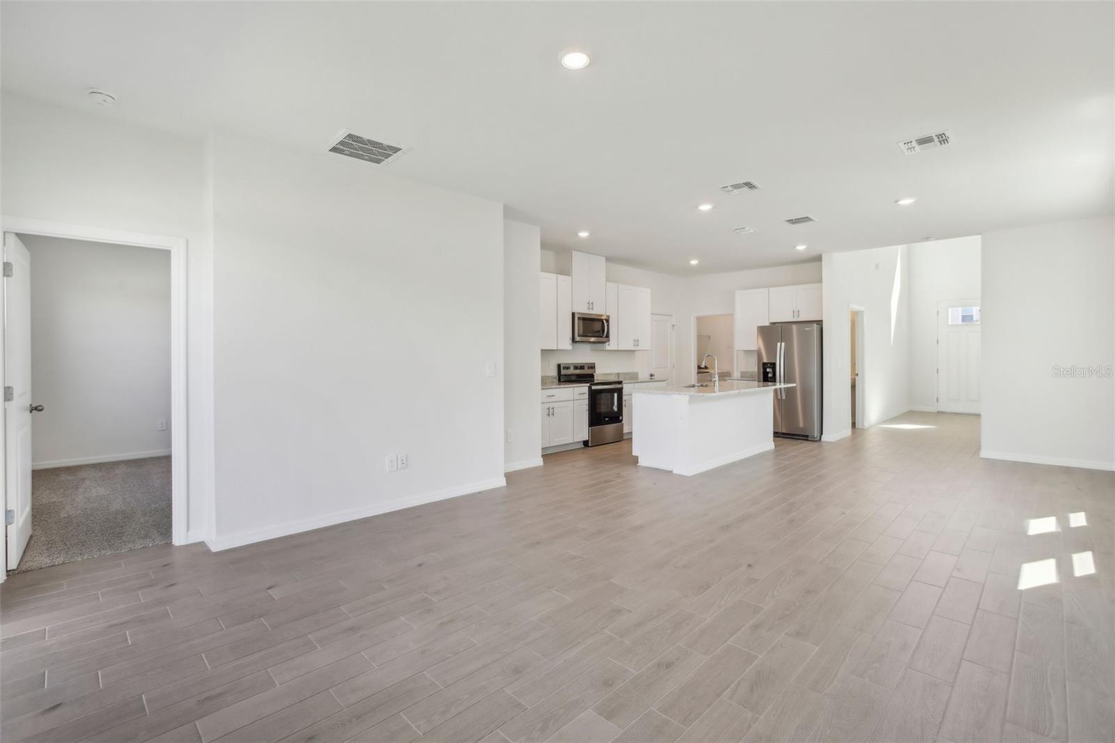 Image 9 of 38 For 1869 Brekey Way