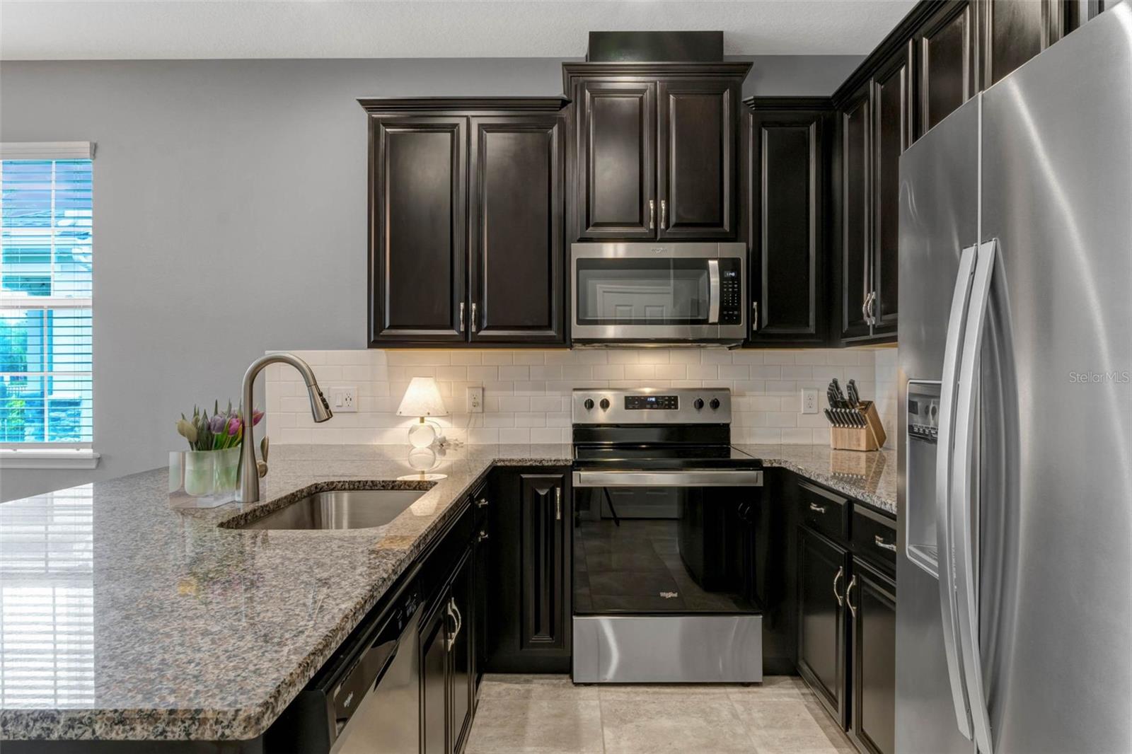 Image 12 of 32 For 9433 Randal Park Boulevard