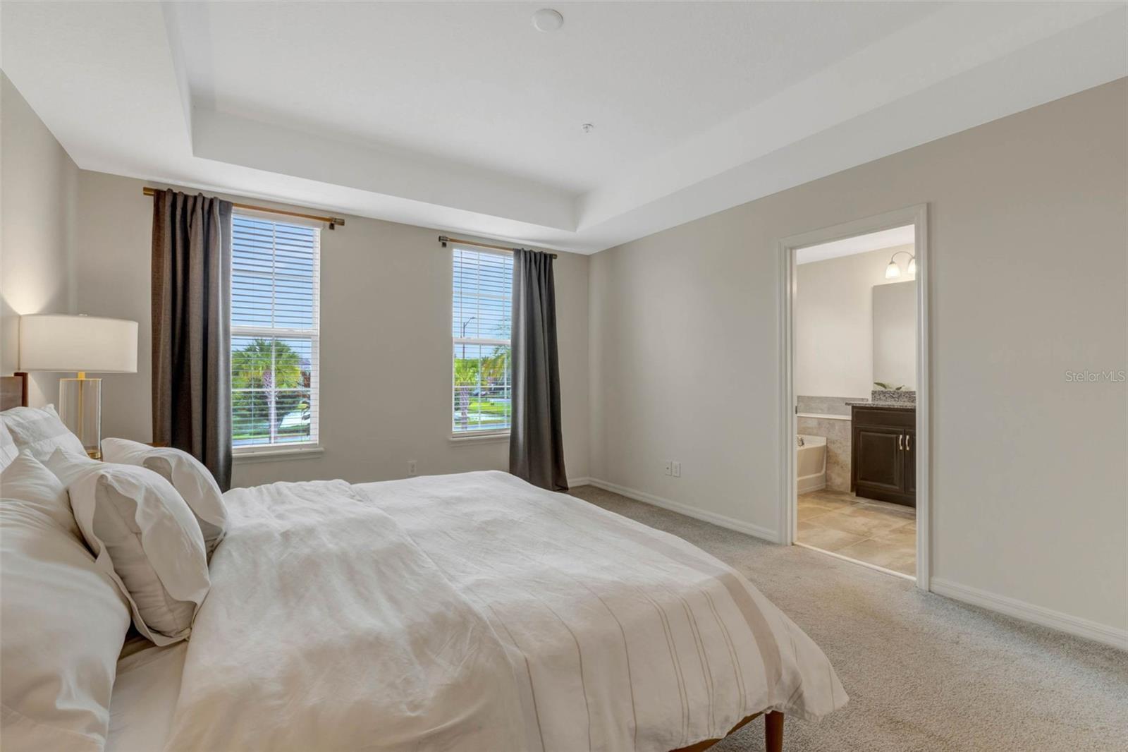 Image 15 of 32 For 9433 Randal Park Boulevard