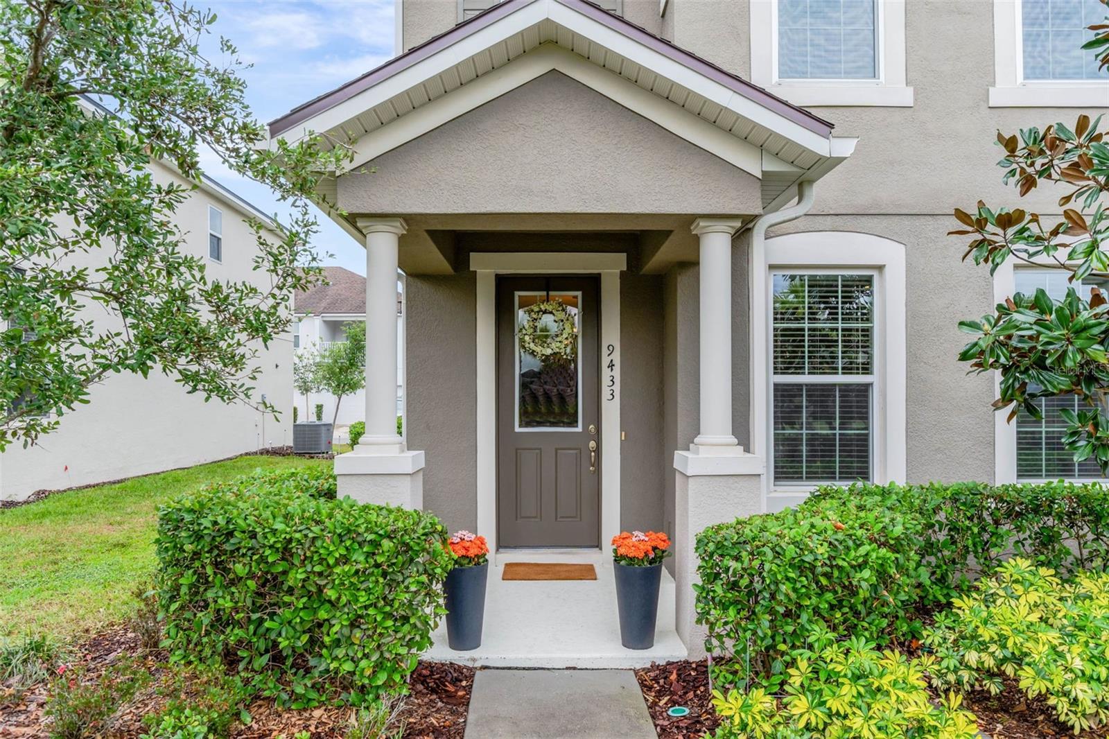 Image 3 of 32 For 9433 Randal Park Boulevard