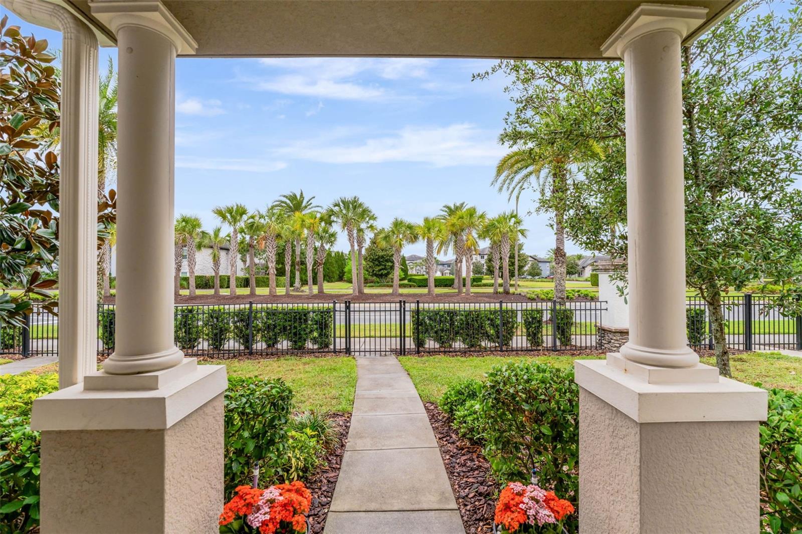 Image 4 of 32 For 9433 Randal Park Boulevard