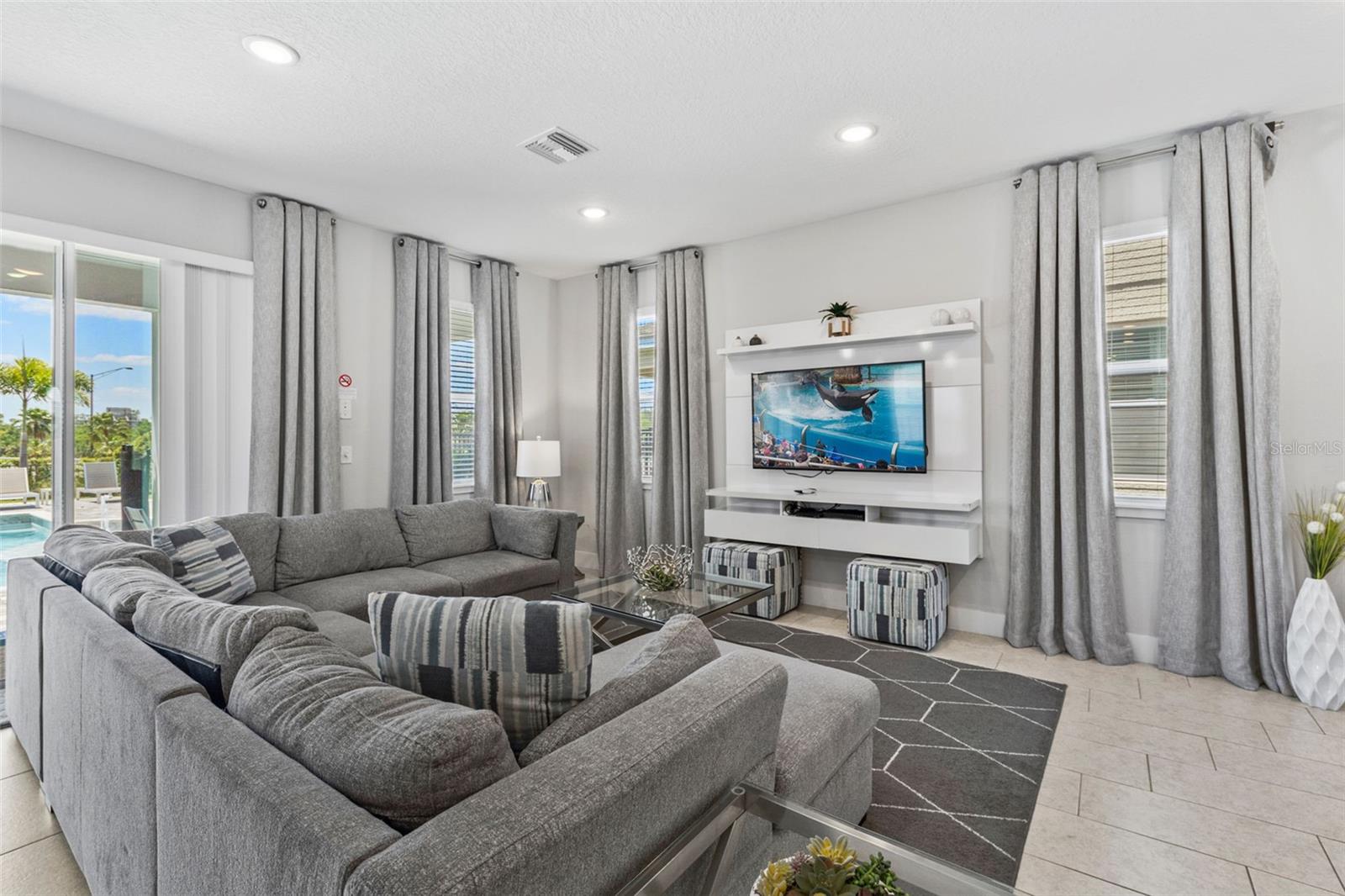 Image 18 of 48 For 7759 Westland Drive