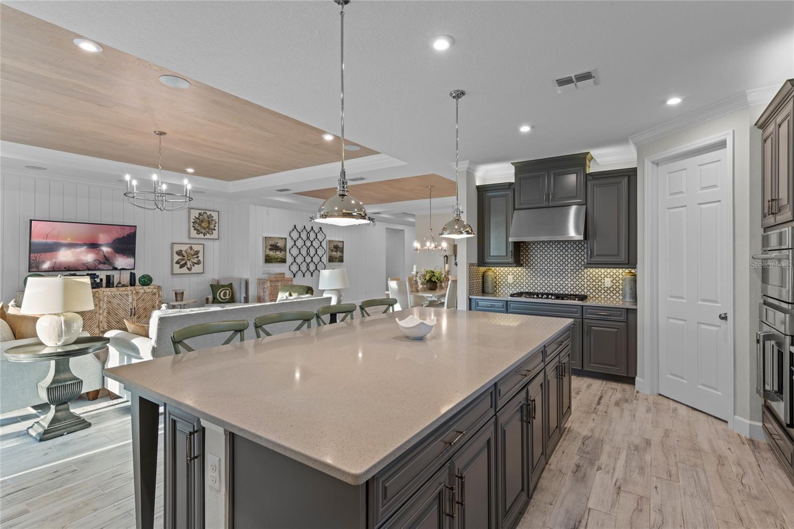 Image 12 of 68 For 1062 Lakeside Estates Drive