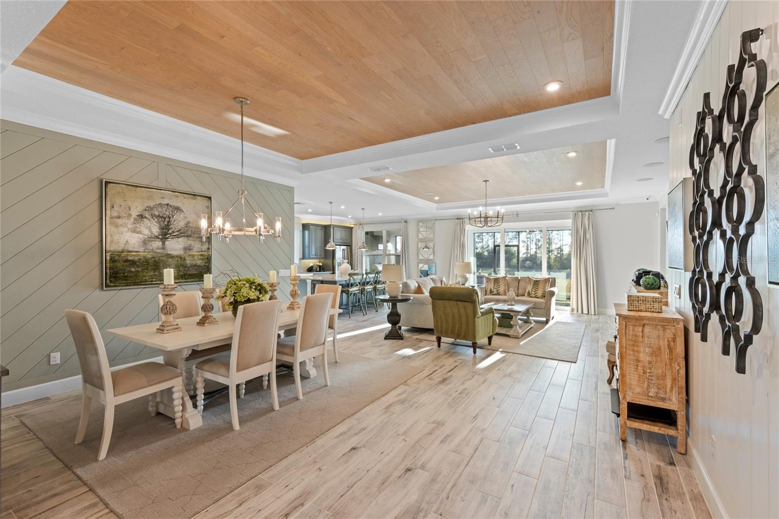 Image 6 of 68 For 1062 Lakeside Estates Drive