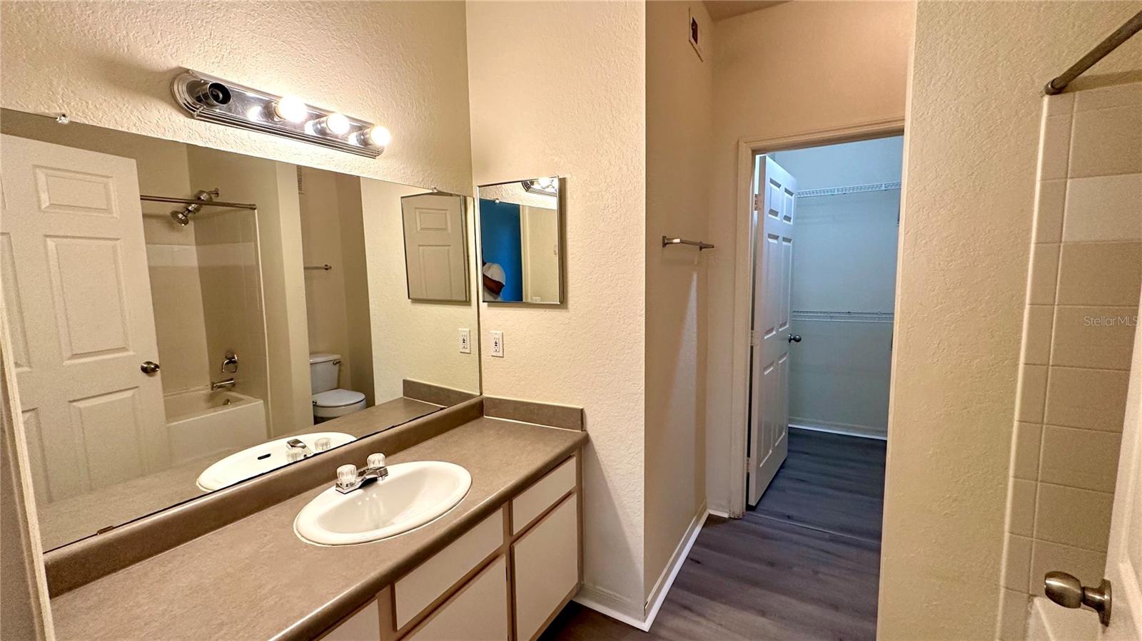 Image 10 of 10 For 5975 Westgate Drive 1114