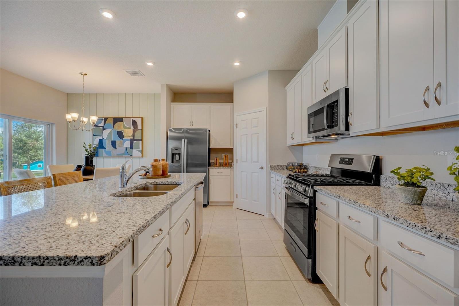 Image 13 of 59 For 1215 Normandy Drive