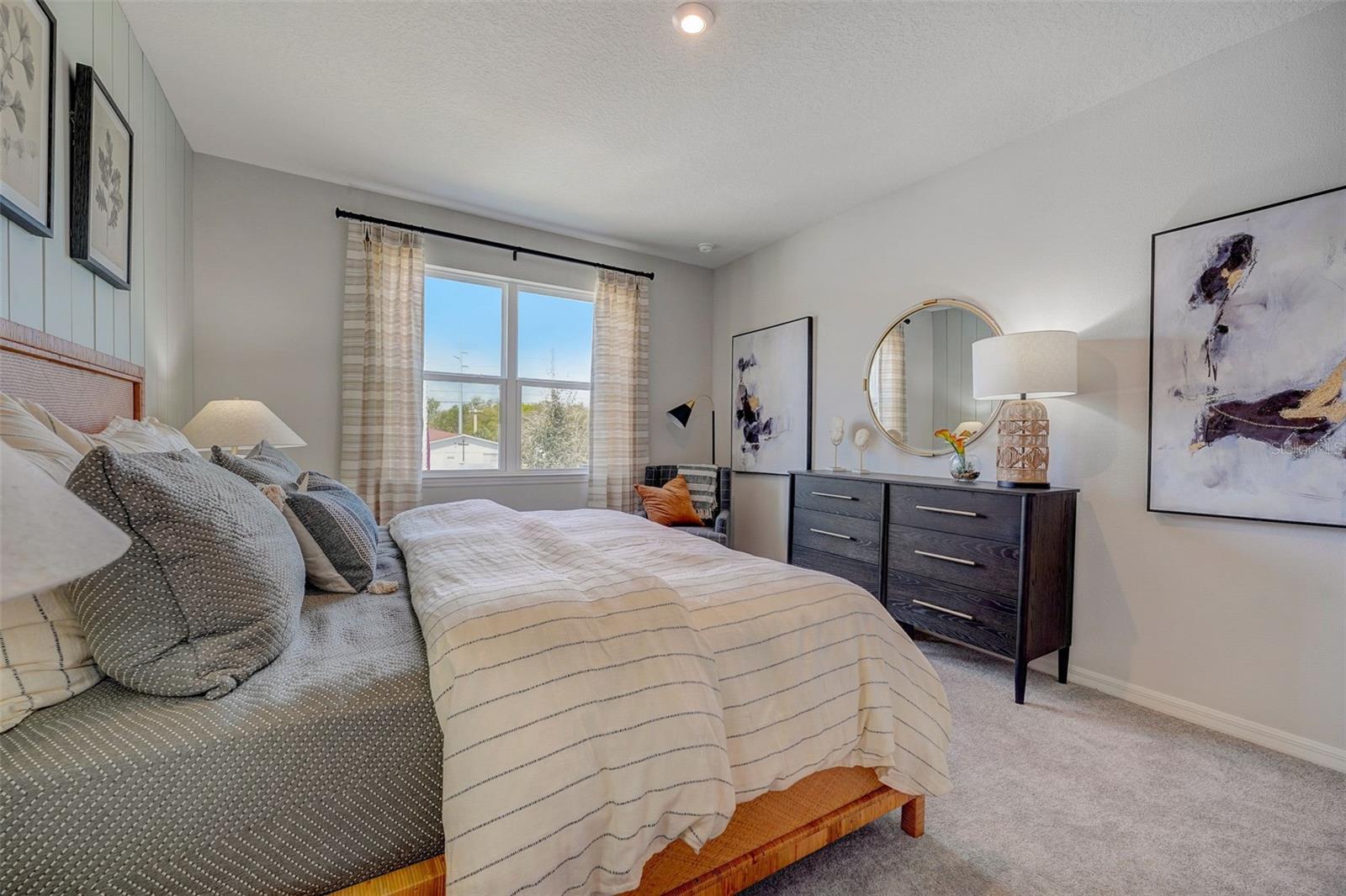 Image 19 of 59 For 1215 Normandy Drive
