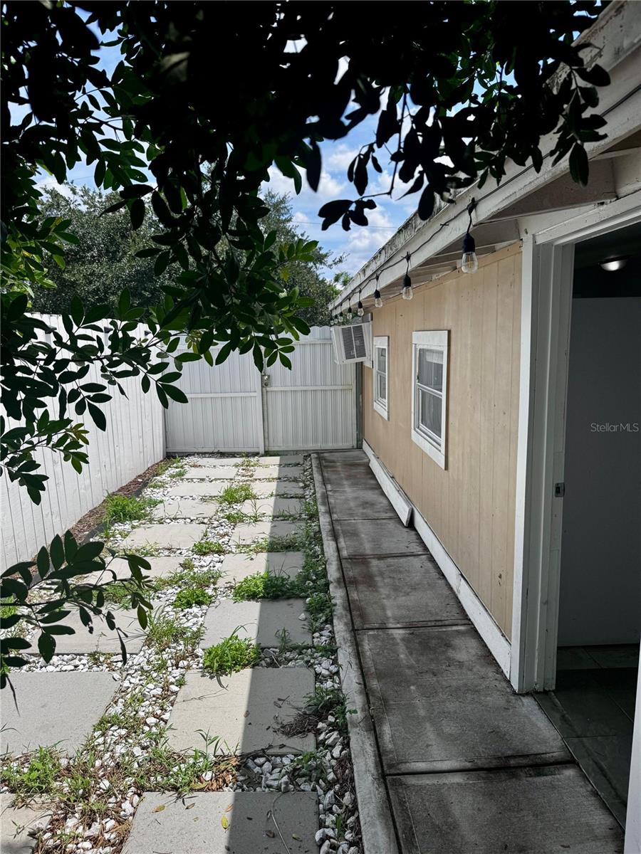 Image 6 of 6 For 4136 Iberis Lane 2